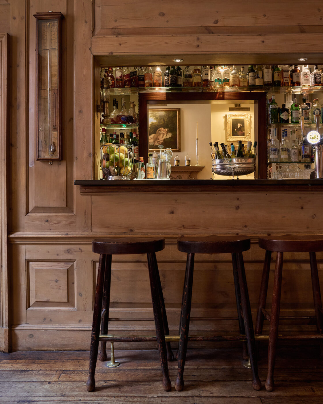 Durrants Bar & Lobby 2500px_007